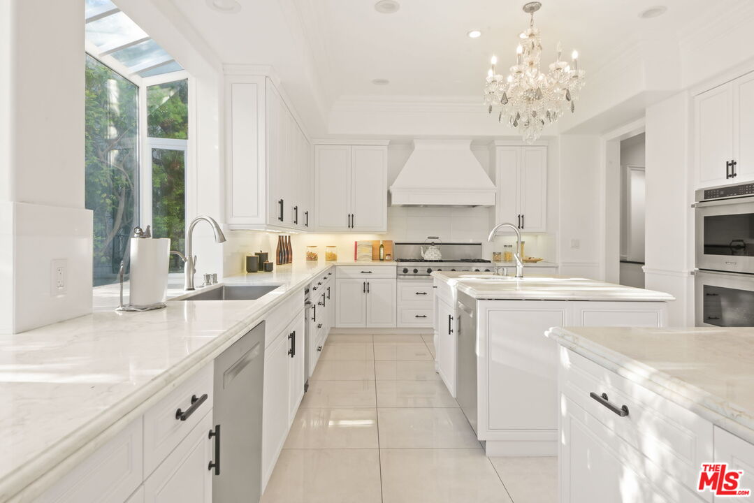 MLS #25600845 image #12