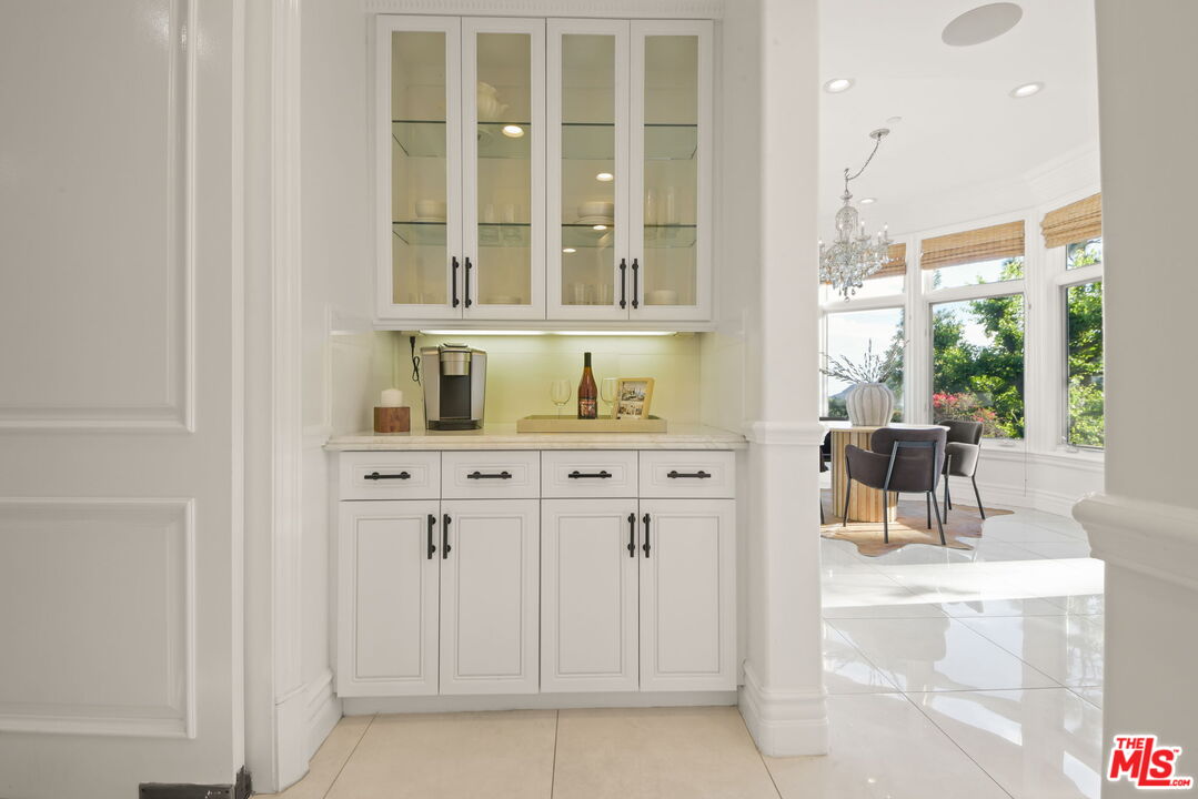 MLS #25600845 image #13