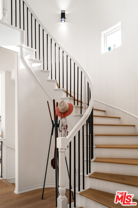 MLS #25600867 image #21