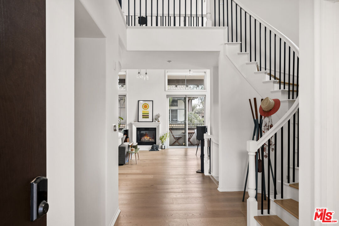 MLS #25600867 image #2