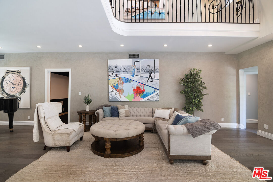 MLS #25600911 image #19