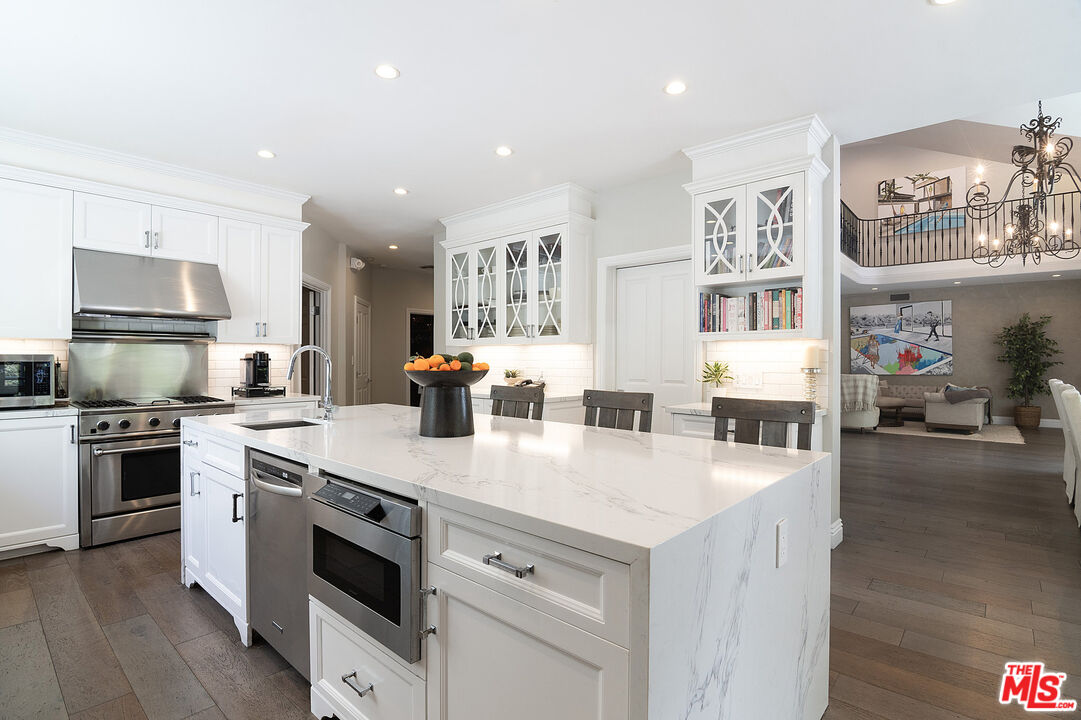 MLS #25600911 image #25