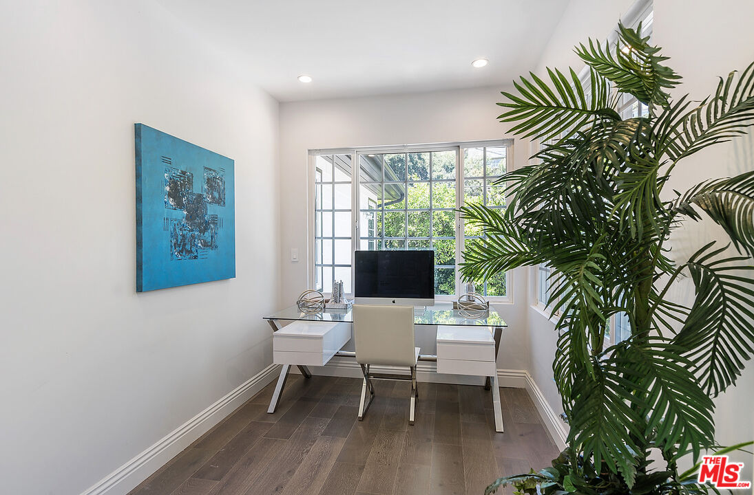 MLS #25600911 image #49