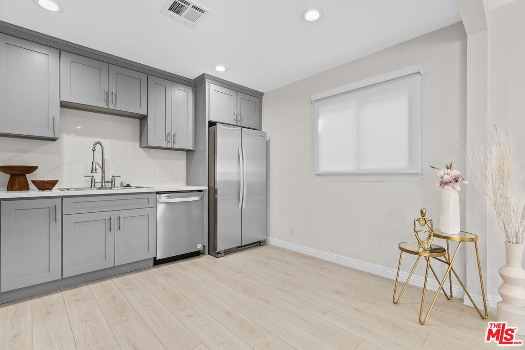 MLS #25600921 image #14