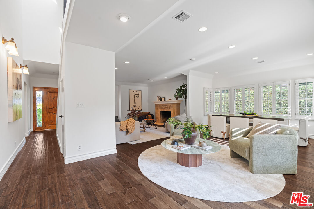 MLS #25600965 image #14