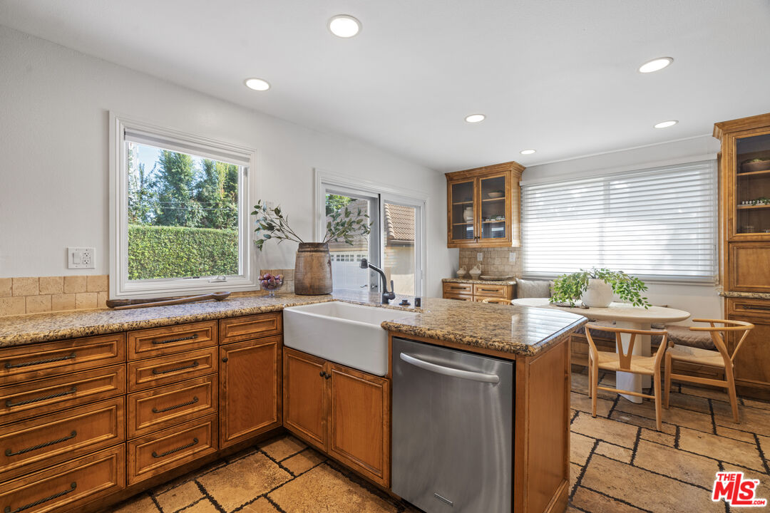 MLS #25600965 image #17