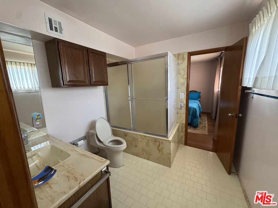 MLS #25600975 image #15