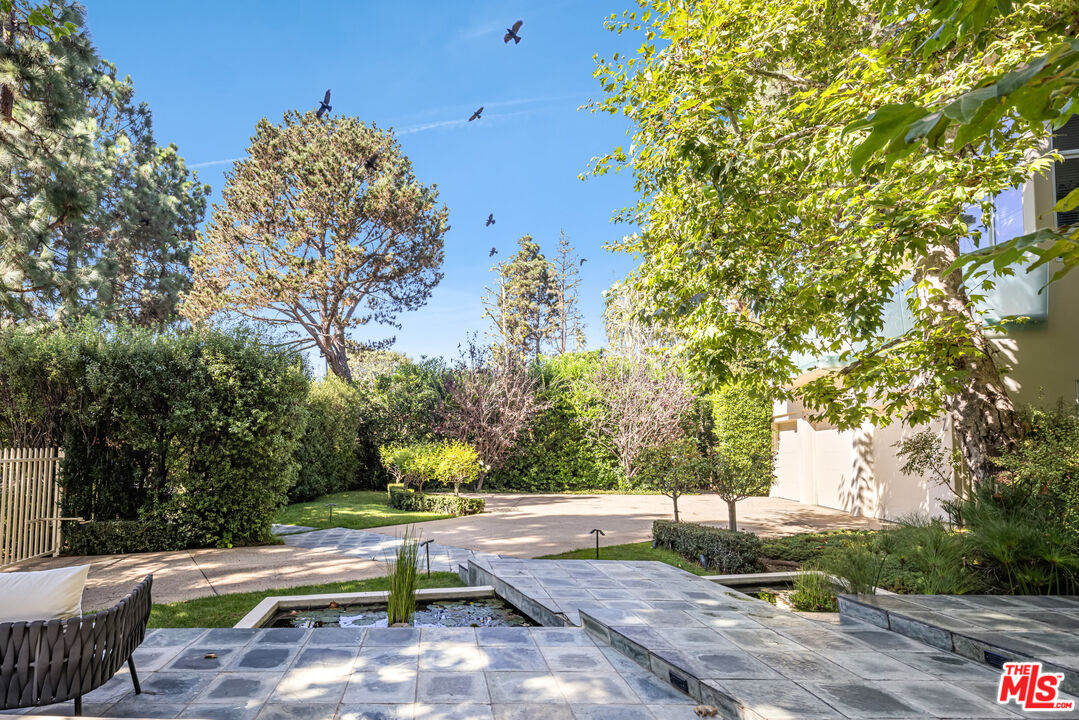 MLS #25601041 image #1