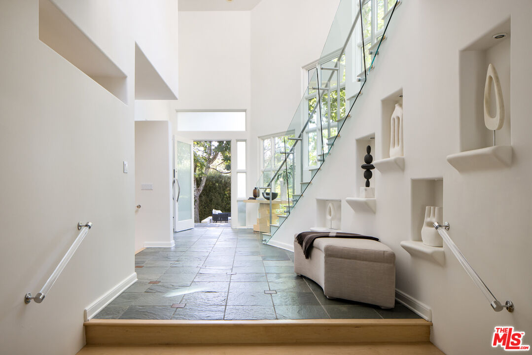 MLS #25601041 image #5