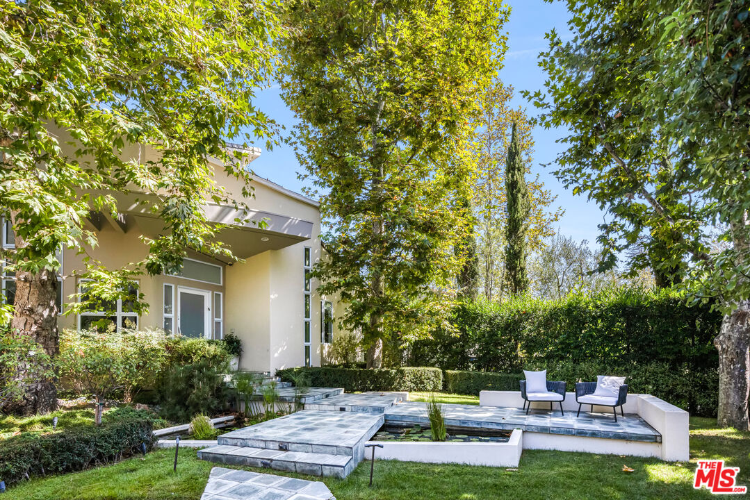 MLS #25601041 image #0