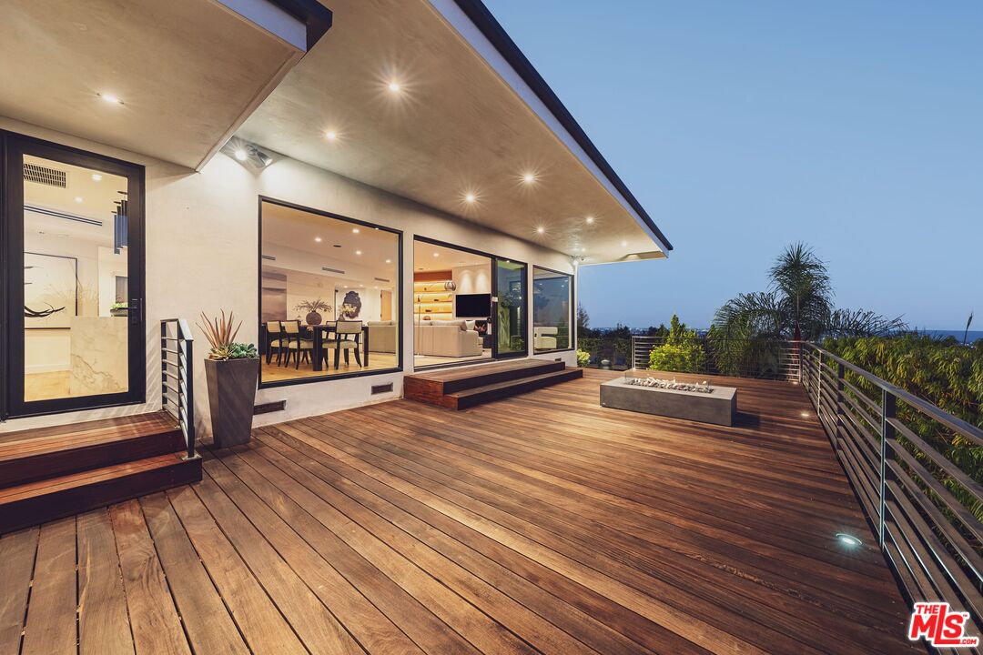 MLS #25601075 image #25