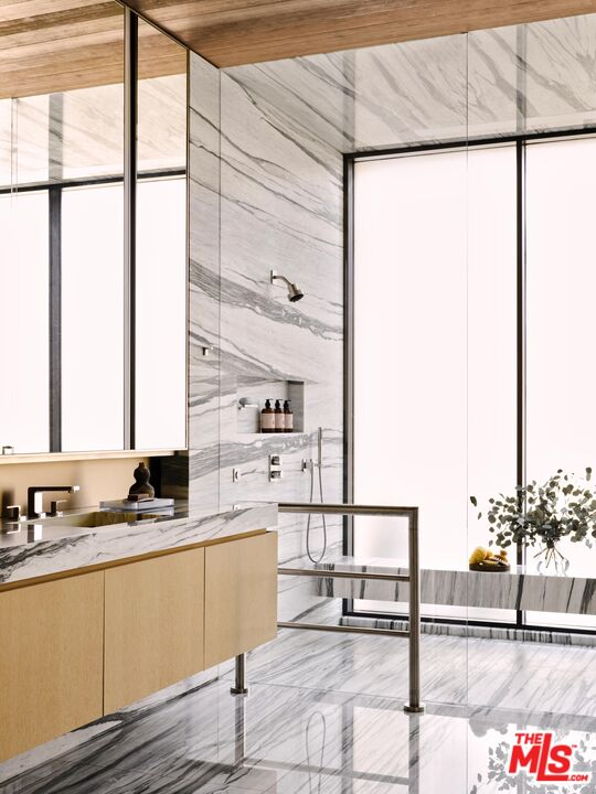 MLS #25601345 image #14