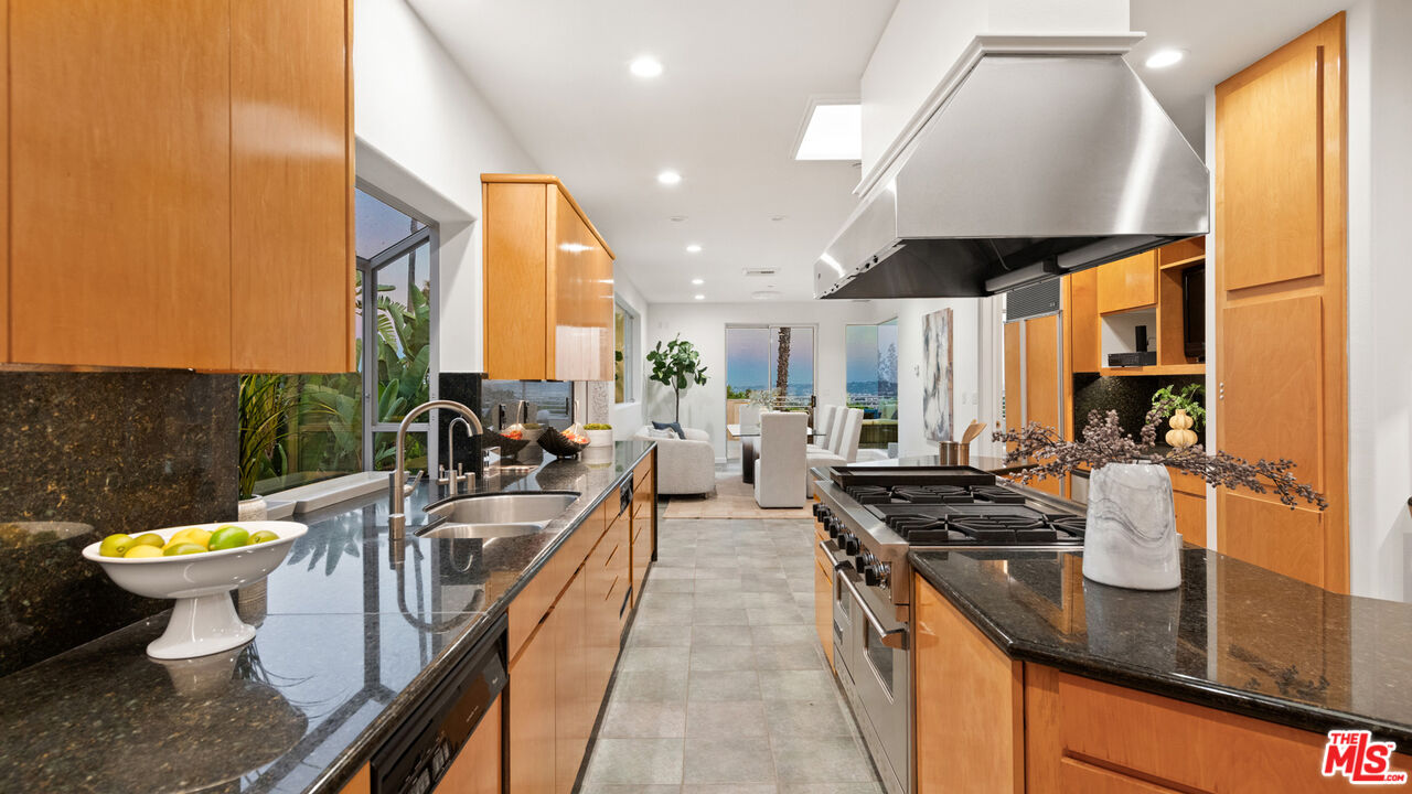 MLS #25601371 image #24