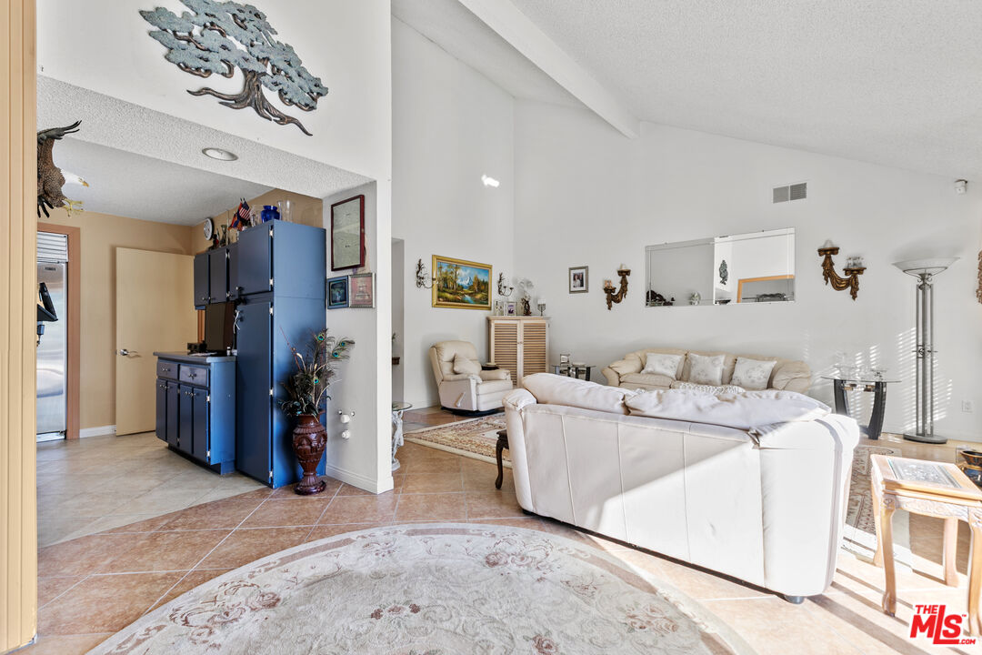 MLS #25601459 image #12