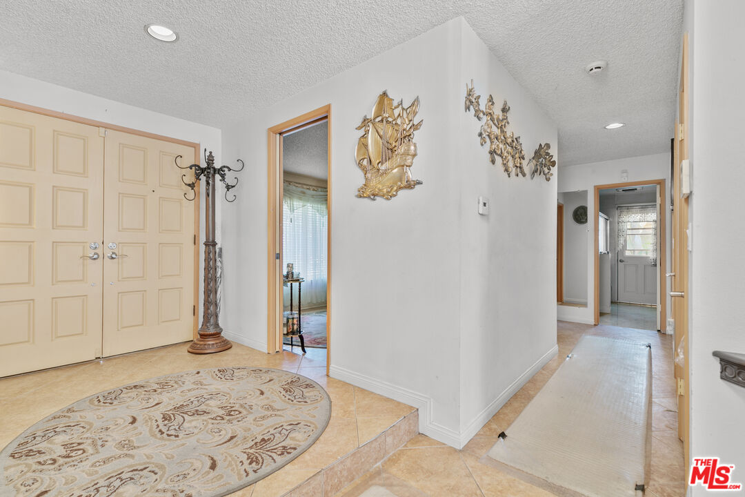 MLS #25601459 image #15