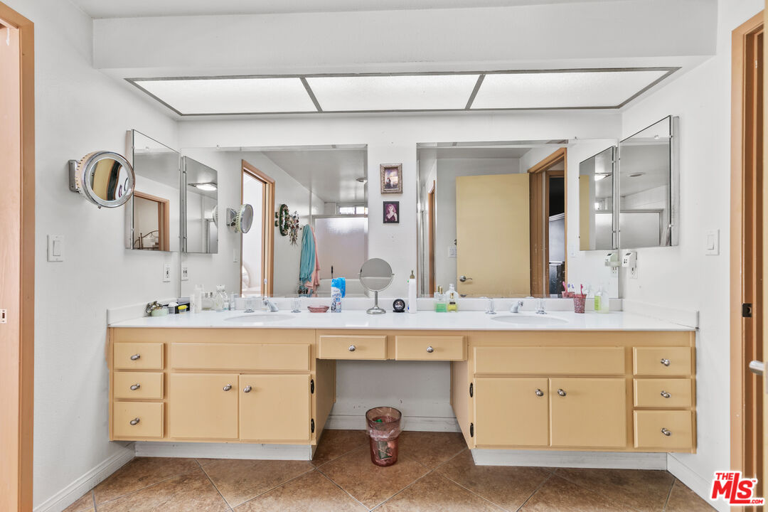 MLS #25601459 image #19