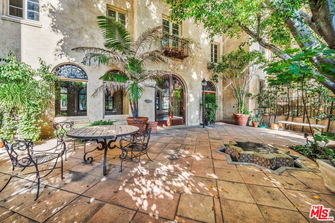 MLS #25601475 image #0