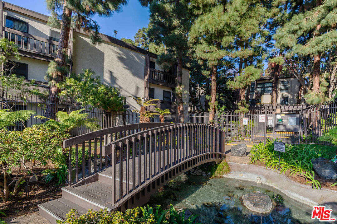 MLS #25601495 image #1