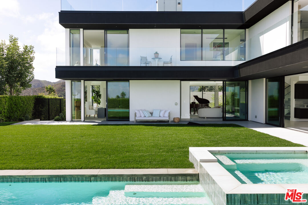 MLS #25601855 image #15