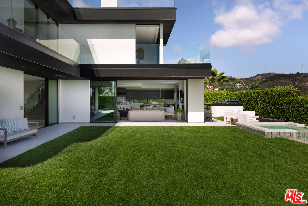 MLS #25601855 image #16