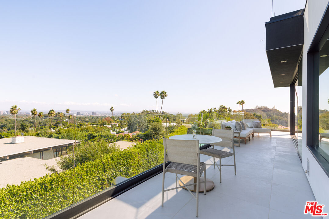 MLS #25601855 image #23