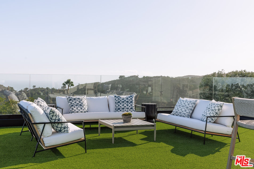 MLS #25601855 image #30