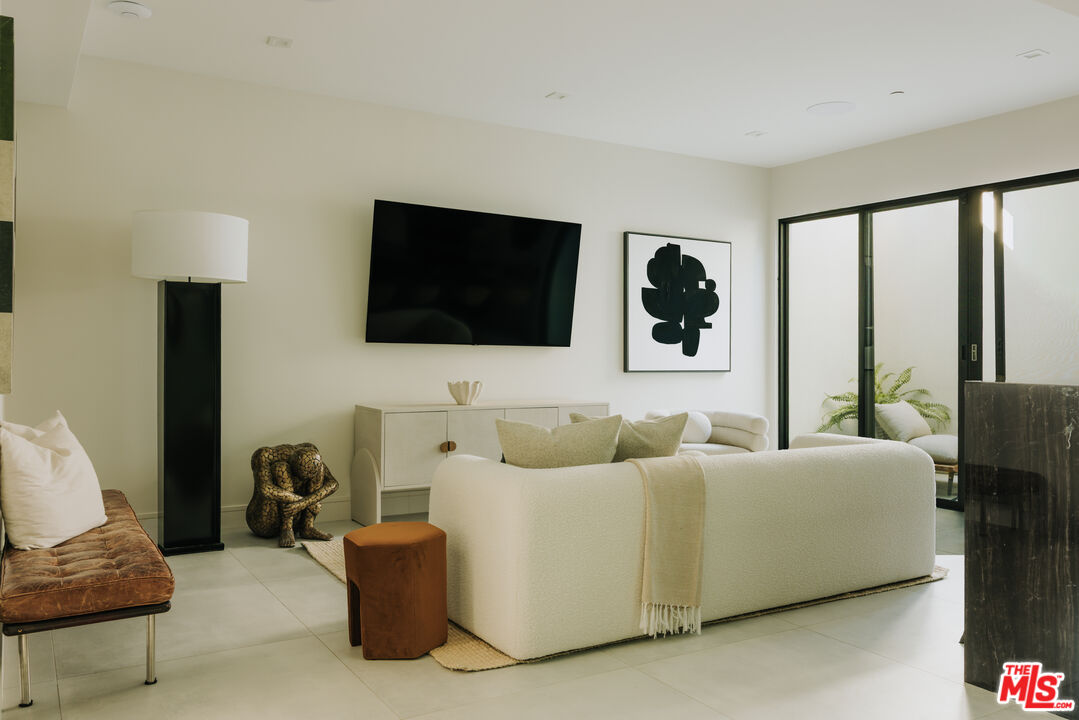 MLS #25601855 image #34