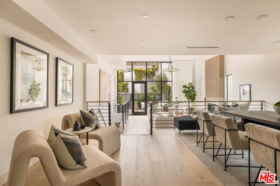 MLS #25601885 image #9