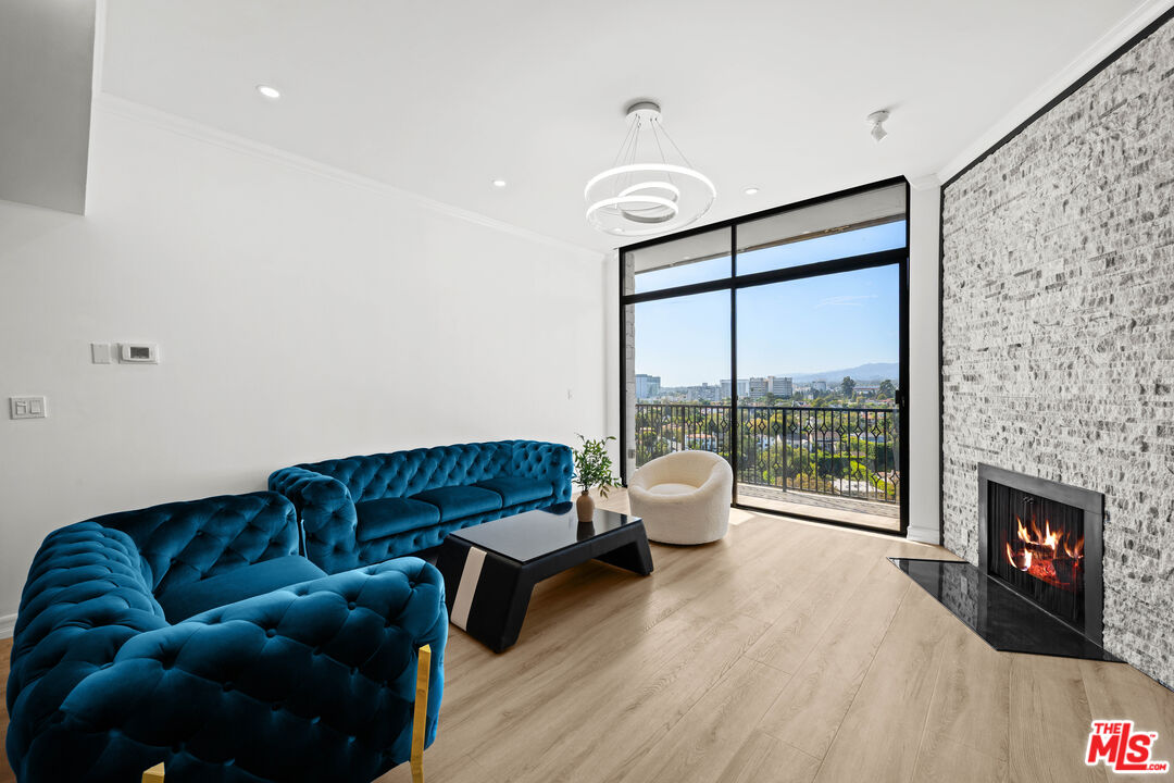 MLS #25601987 image #2