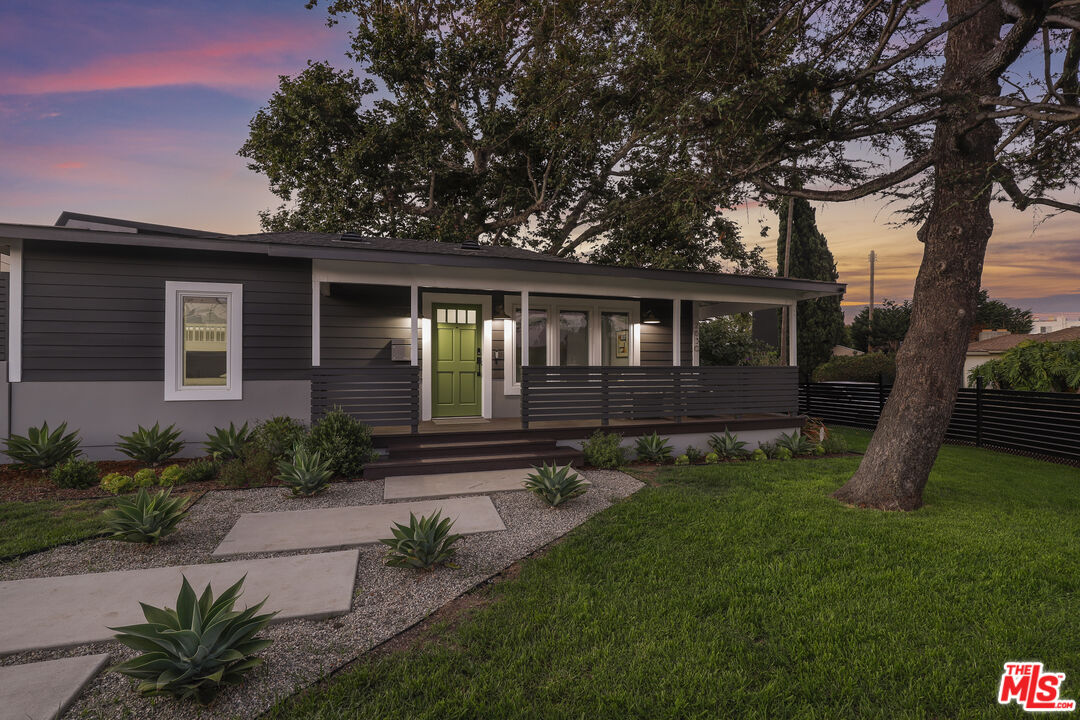 MLS #25602001 image #0