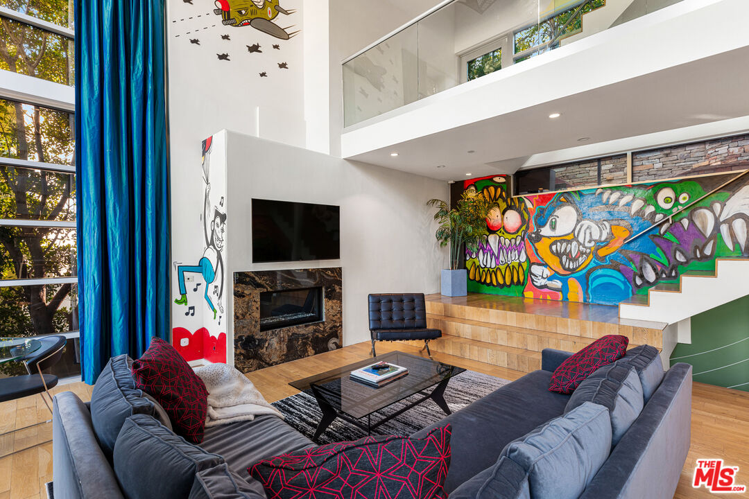 MLS #25602053 image #18