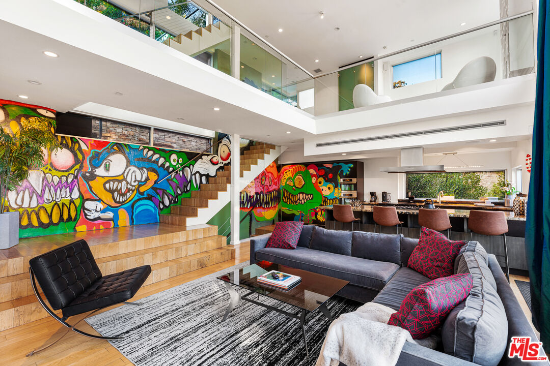 MLS #25602053 image #23