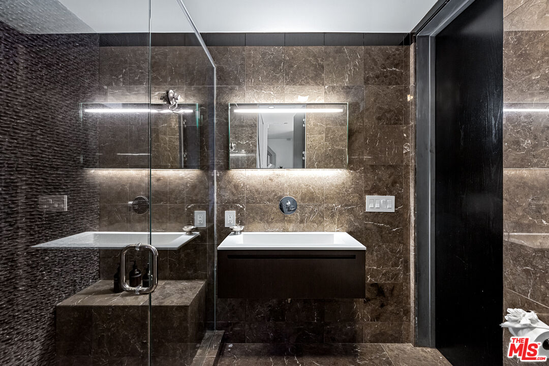 MLS #25602053 image #27