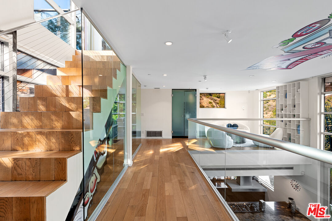 MLS #25602053 image #34