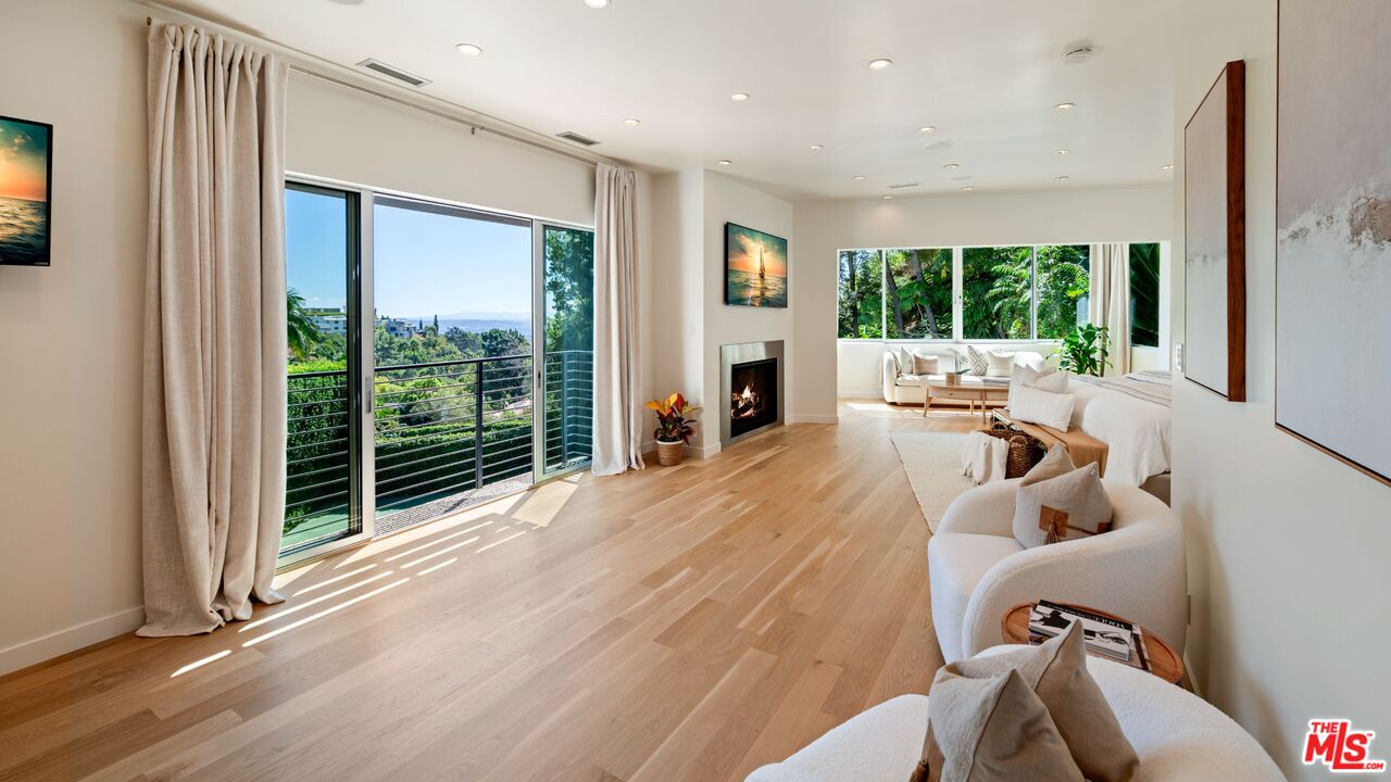 MLS #25602071 image #10