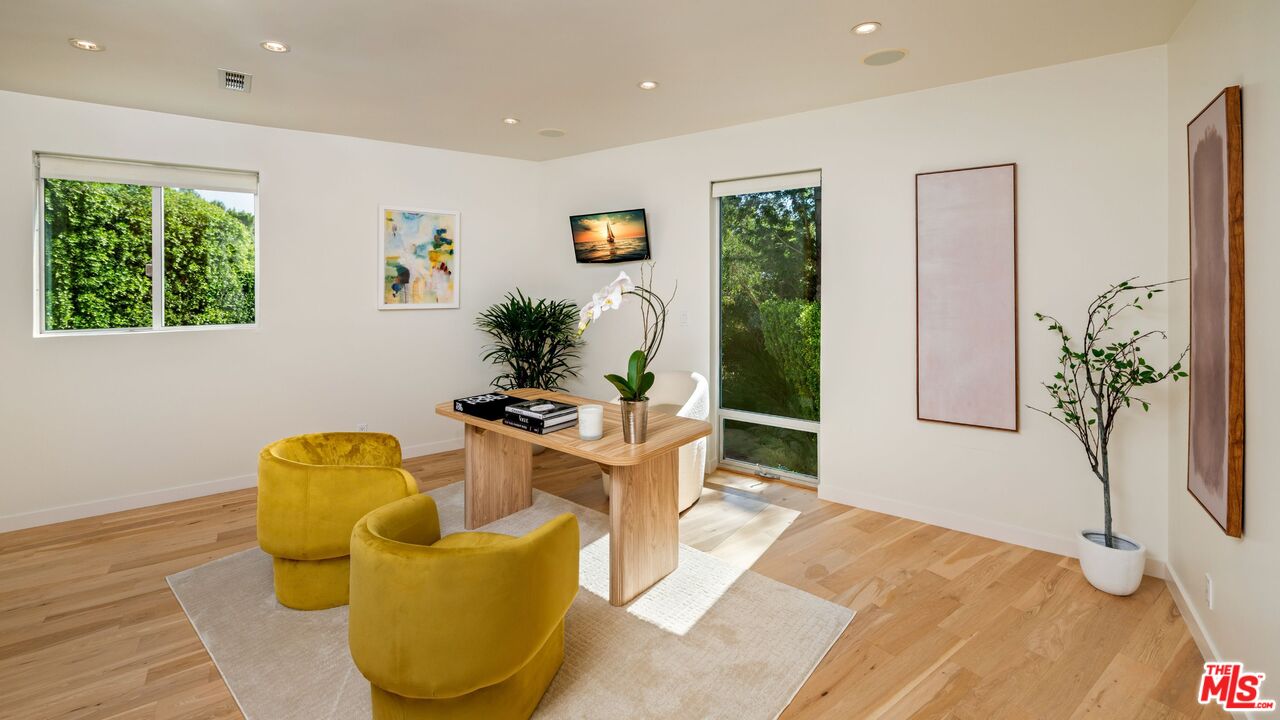 MLS #25602071 image #19