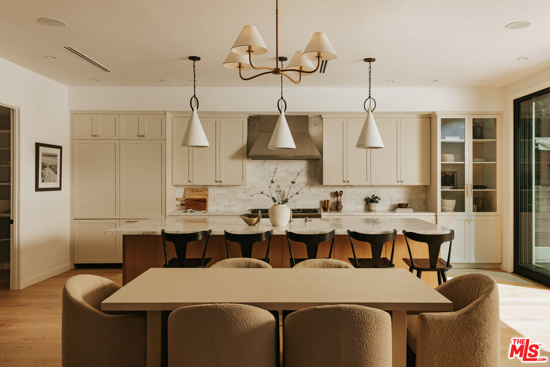 MLS #25602073 image #5