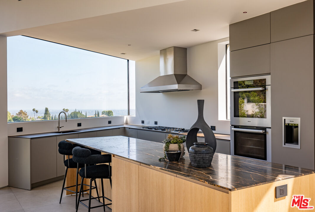 MLS #25602075 image #13