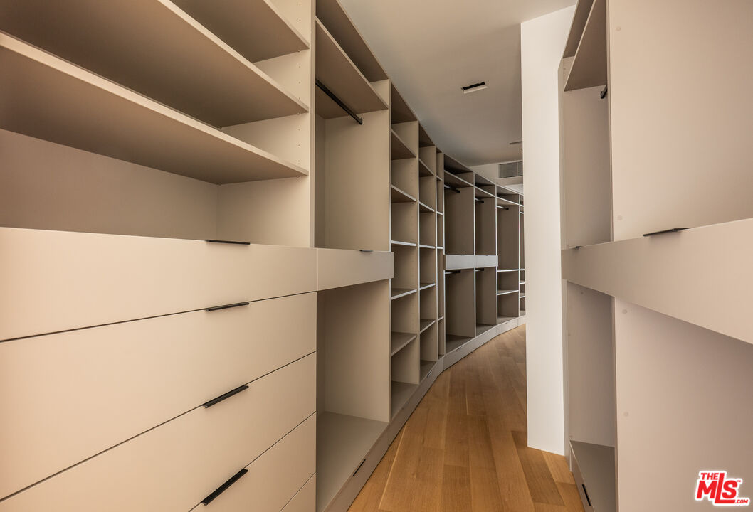 MLS #25602075 image #28