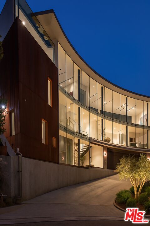 MLS #25602075 image #39