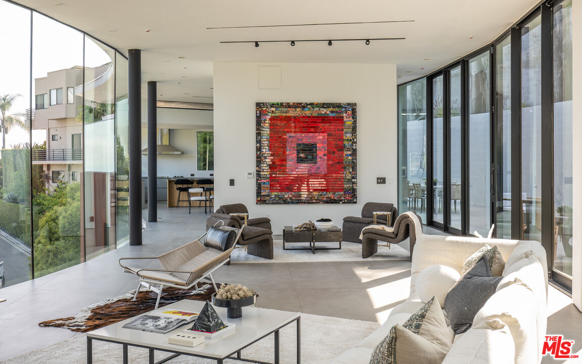 MLS #25602075 image #5