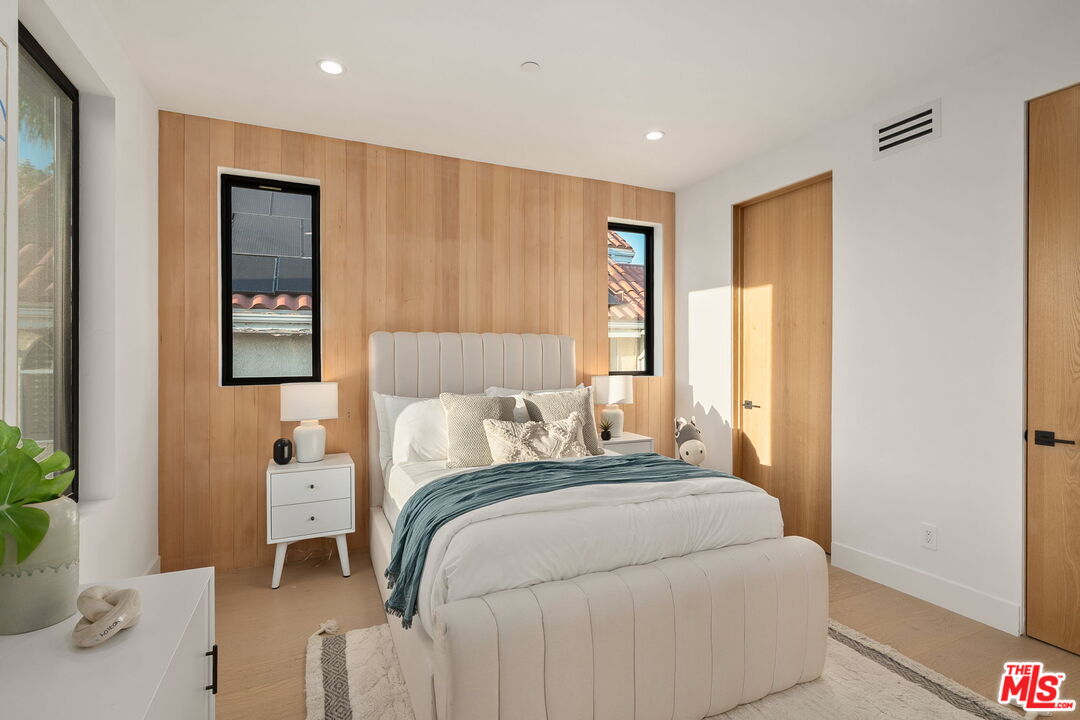 MLS #25602085 image #29