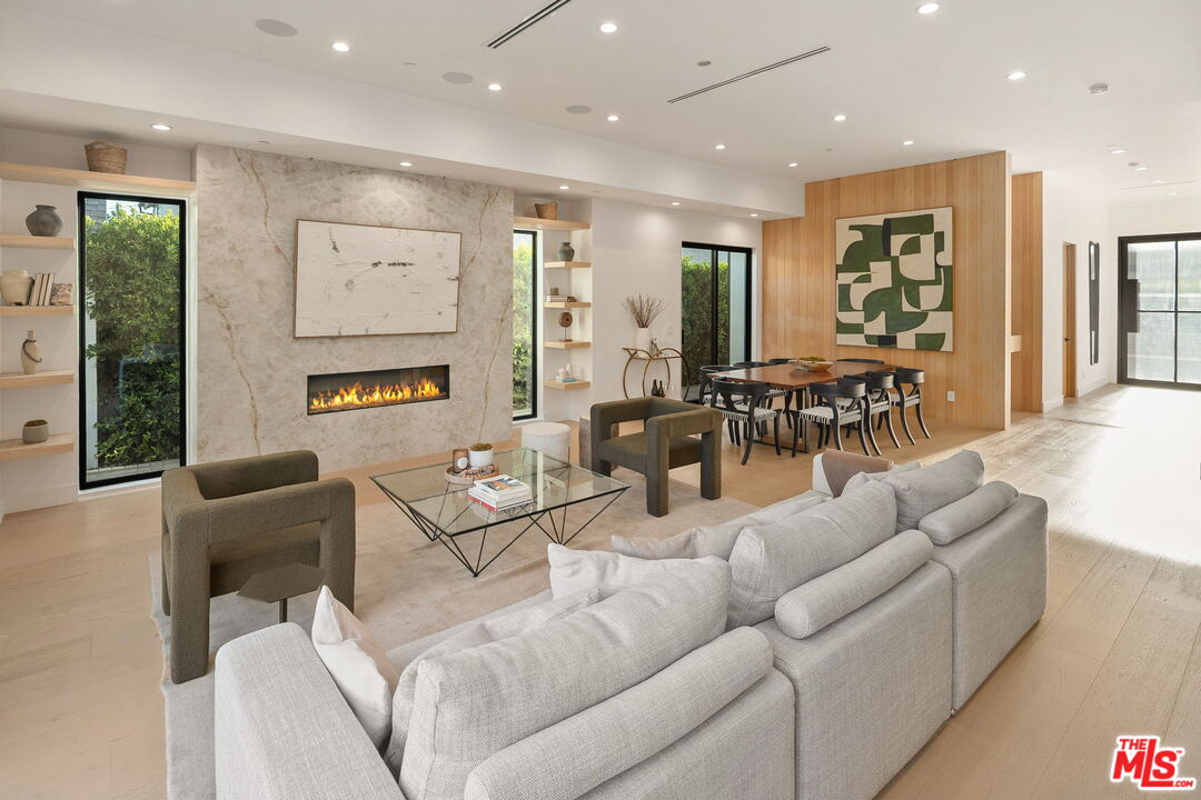 MLS #25602085 image #8