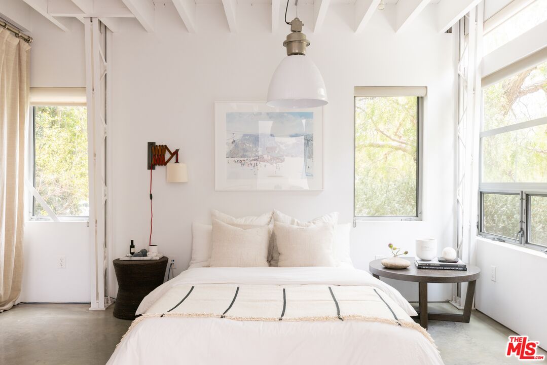 MLS #25602113 image #10