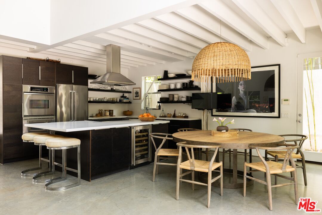 MLS #25602113 image #2