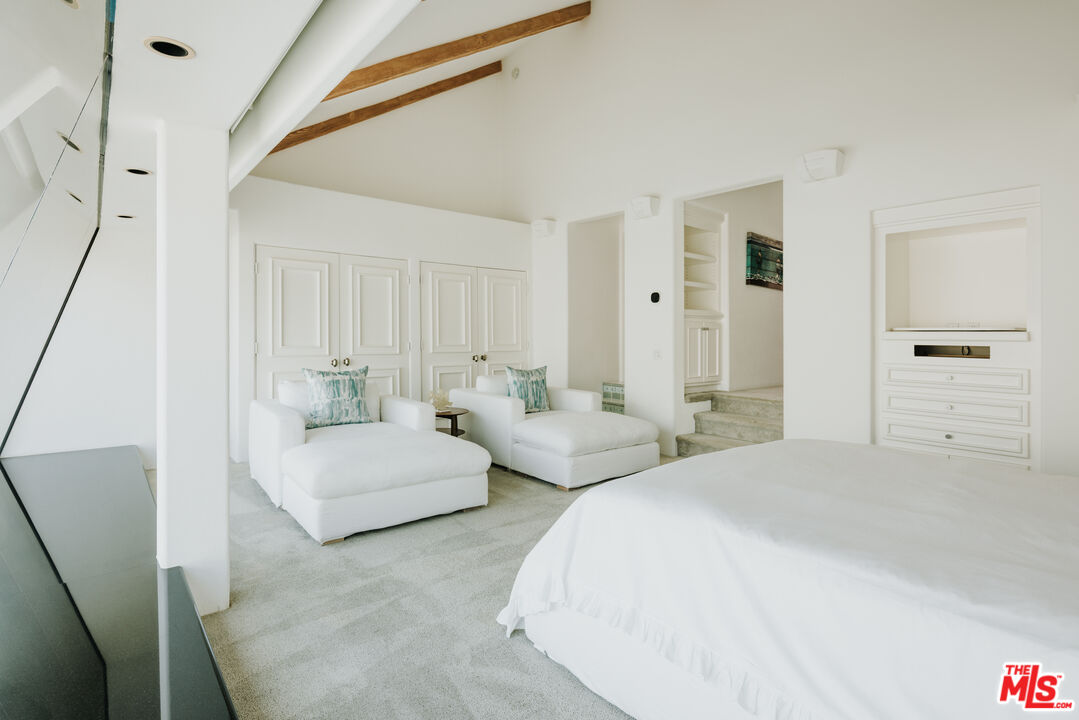 MLS #25602129 image #18