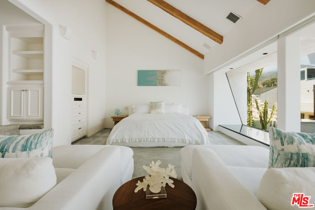 MLS #25602129 image #19