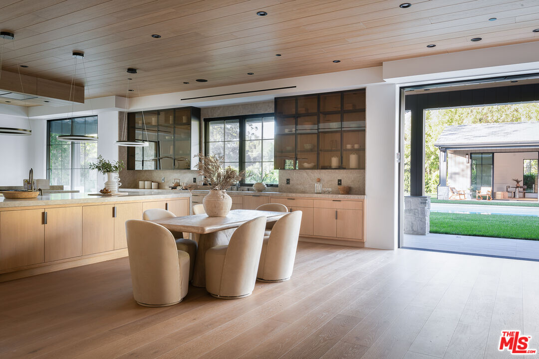 MLS #25602149 image #25