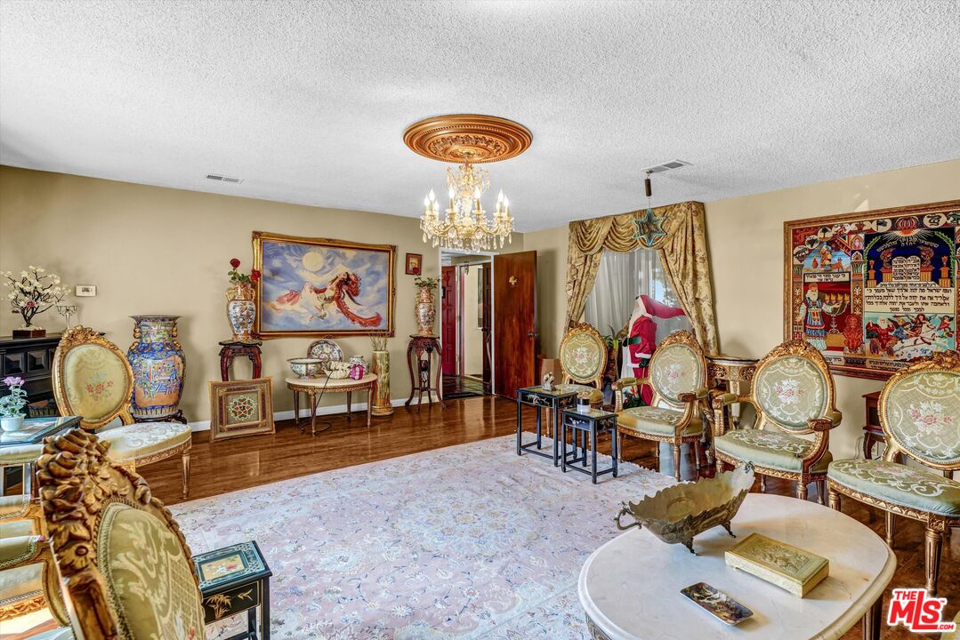 MLS #25602189 image #4