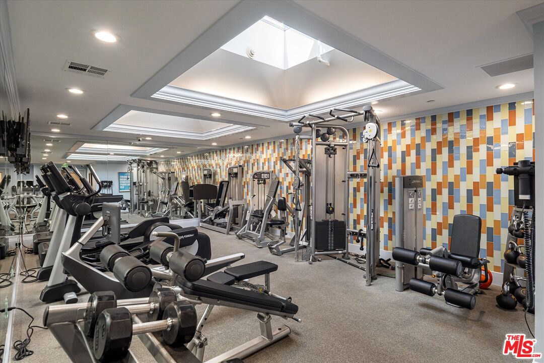 MLS #25602197 image #29